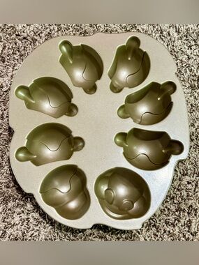 NORDIC WARE Caterpillar Cakelet Pan Cast Aluminum Mini Cakes USA